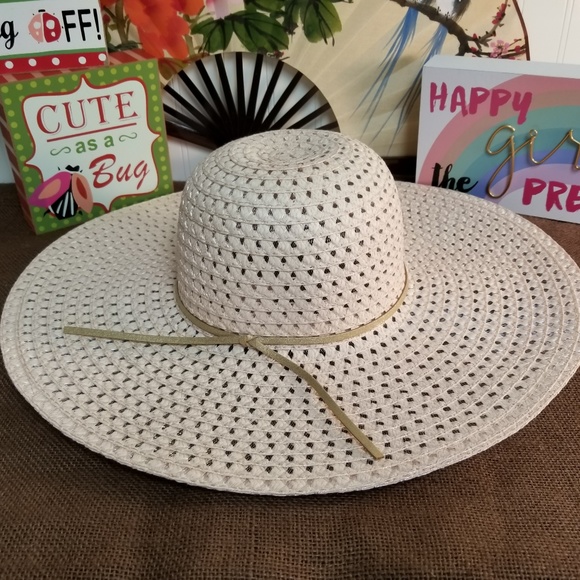 Accessories - Woven Sunhat Blush Pink w/Metallic Gold Band
